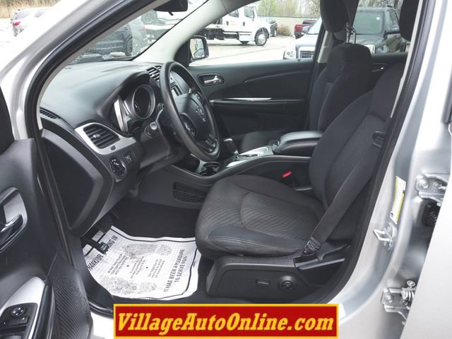 Used 2014 Dodge Journey SE w/ Flexible Seating Group FWD image 14
