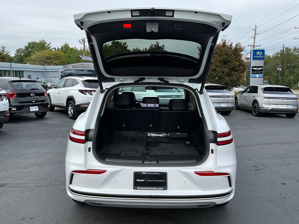 Used 2026 Genesis Electrified GV70 AWD/4WD image 13