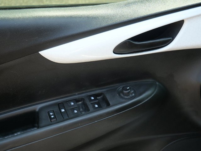 Used 2016 Chevrolet Spark LT FWD image 15