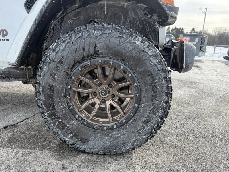 Used 2022 Jeep Gladiator Mojave w/ LED Lighting Group image 4