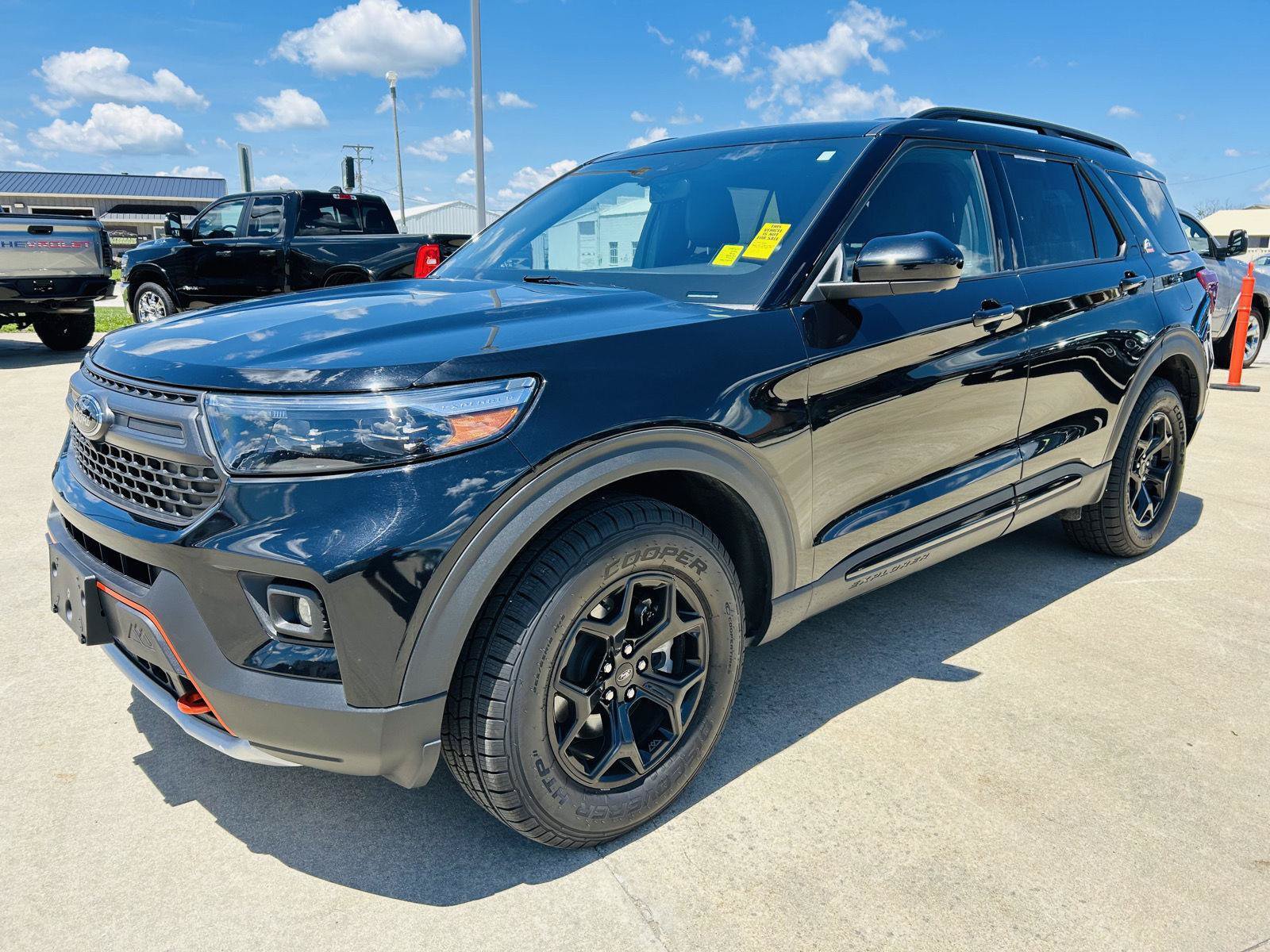 Used 2022 Ford Explorer Timberline w/ Timberline Technology Package AWD/4WD image 41