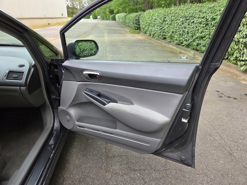 Used 2010 Honda Civic LX image 33