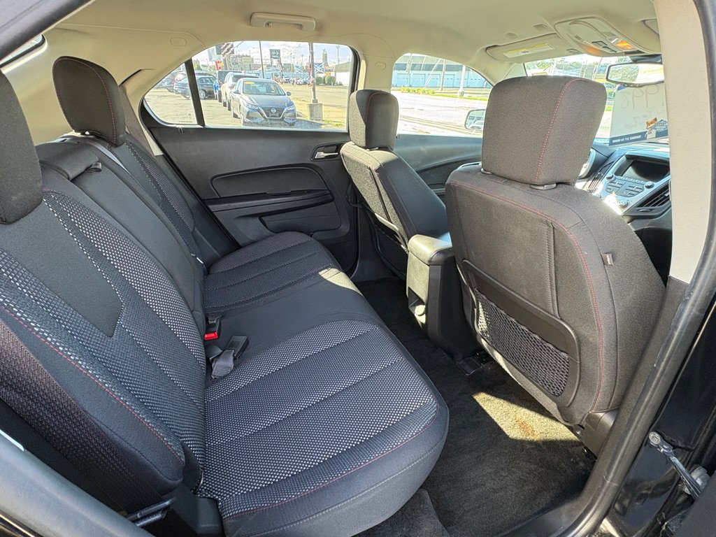 Used 2017 Chevrolet Equinox LT w/ Convenience Package FWD image 14
