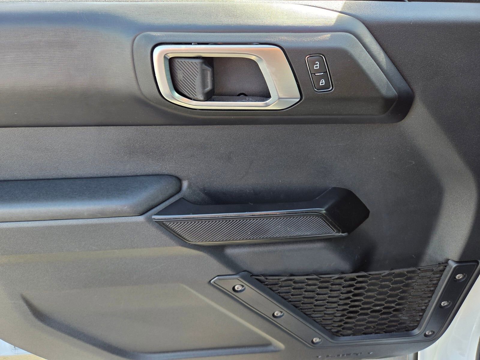 Certified 2025 Ford Bronco Badlands image 17