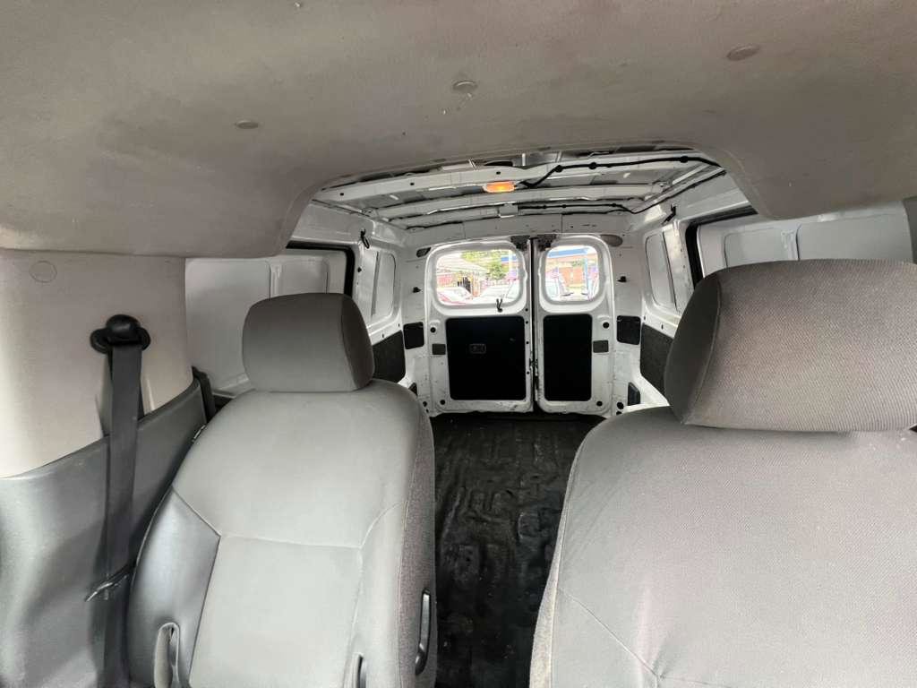 Used 2021 Nissan NV200 S w/ Back Door Glass Package FWD image 23