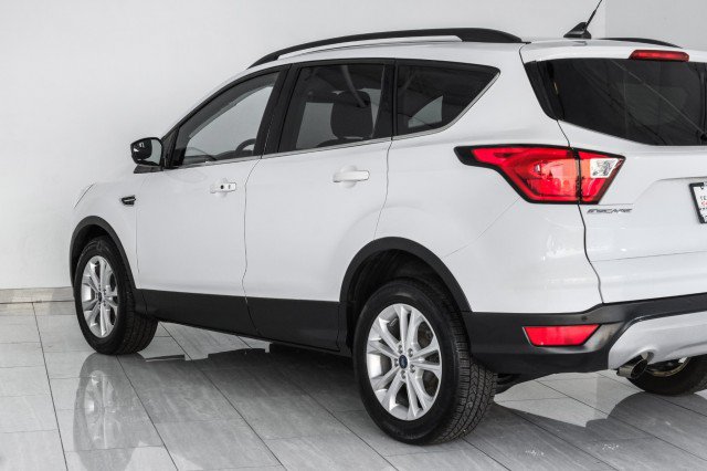 Used 2019 Ford Escape SEL AWD/4WD image 59