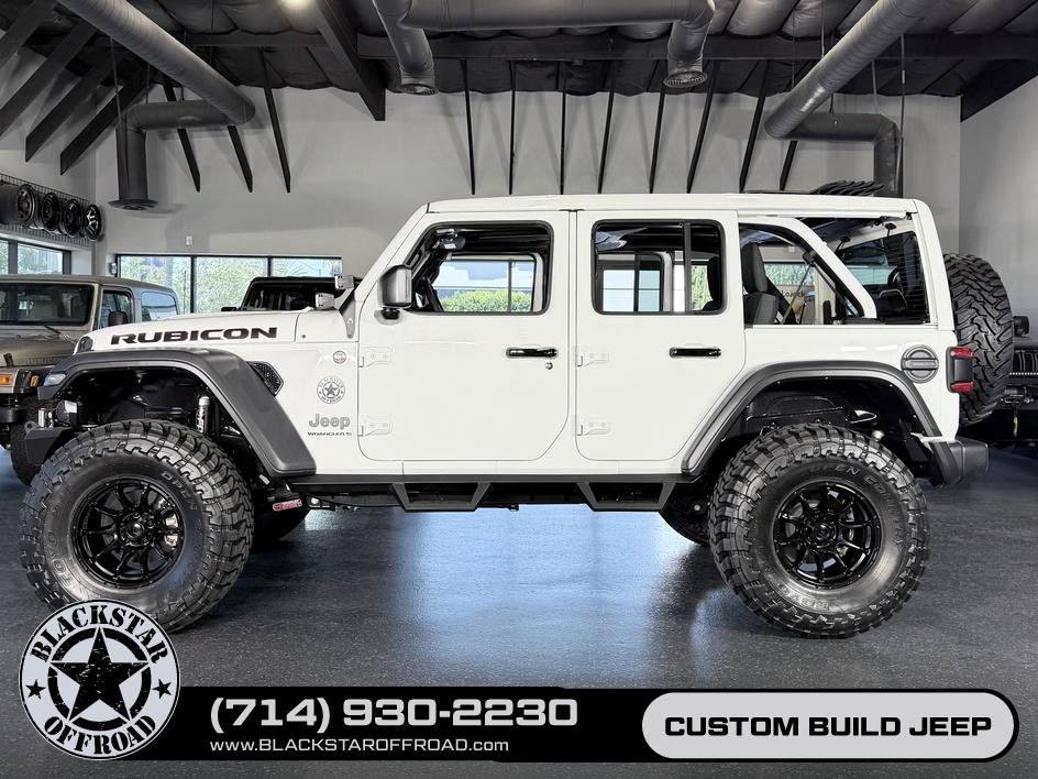 Used 2024 Jeep Wrangler Unlimited Rubicon w/ Technology Group AWD/4WD image 18