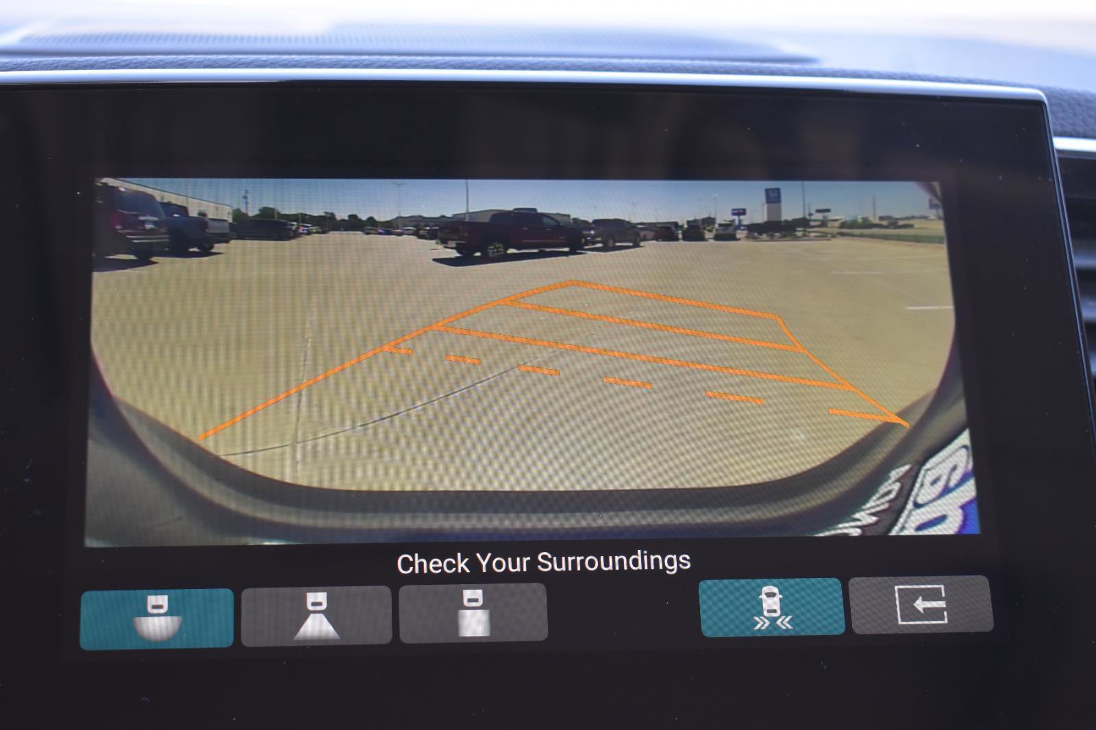 Used 2019 Honda Pilot Touring image 11