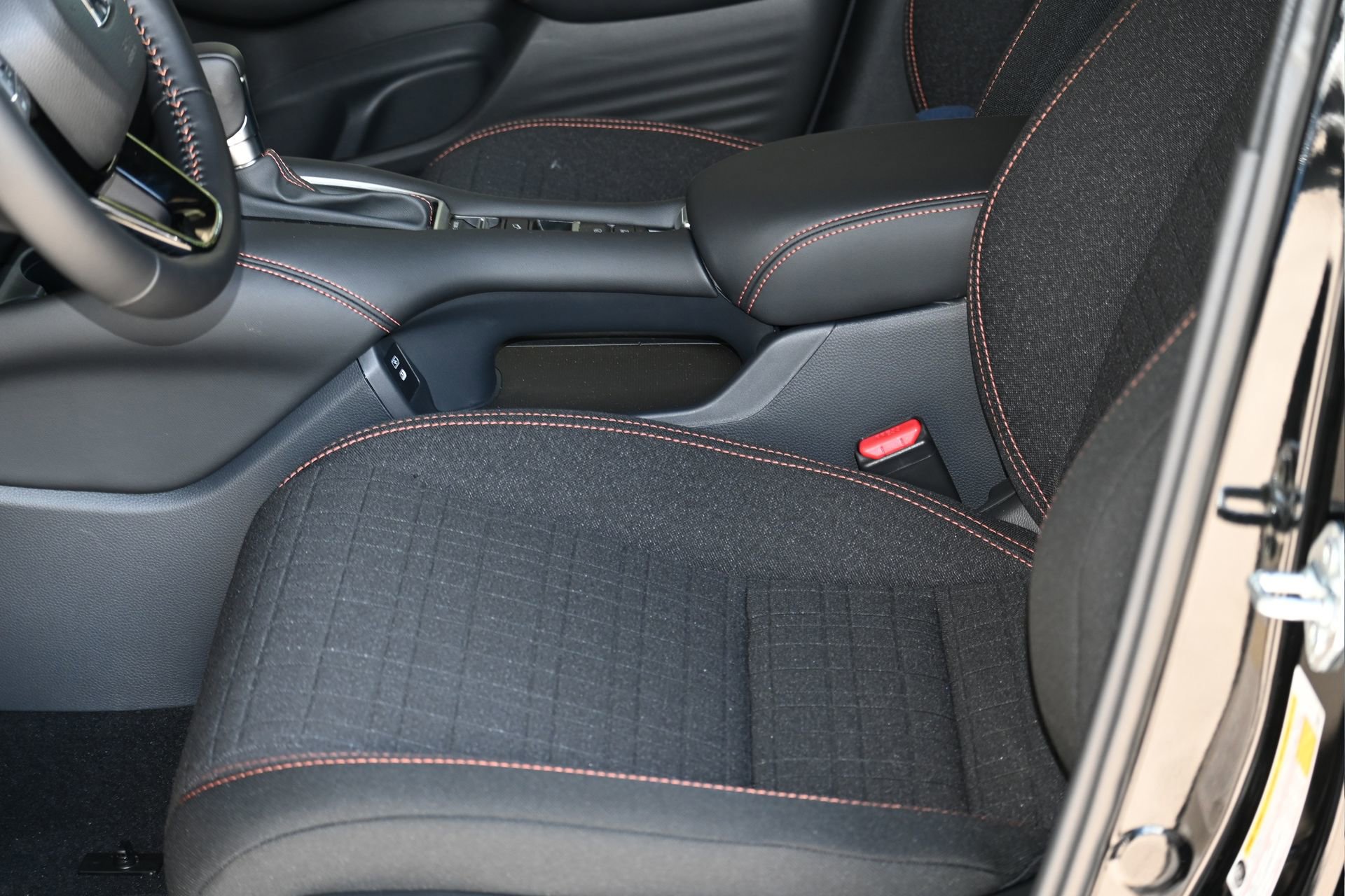 New 2026 Honda HR-V Sport image 19