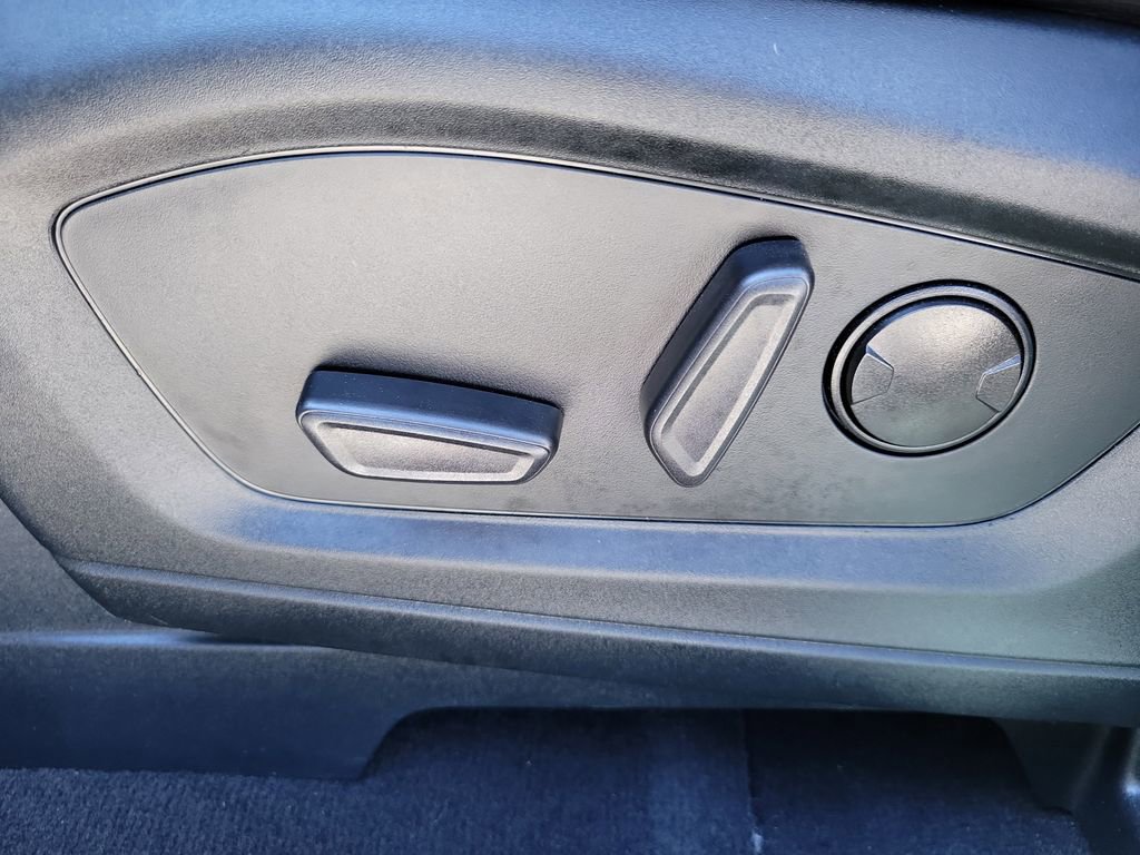 Used 2022 Ford Explorer ST RWD image 25