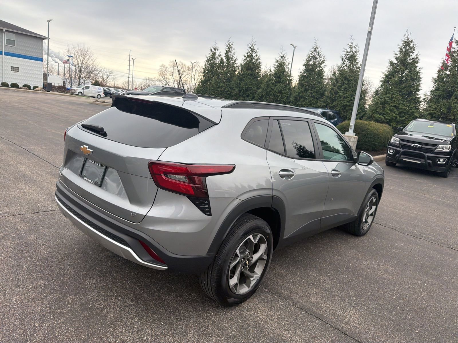 Used 2024 Chevrolet Trax LT w/ Driver Confidence Package image 5