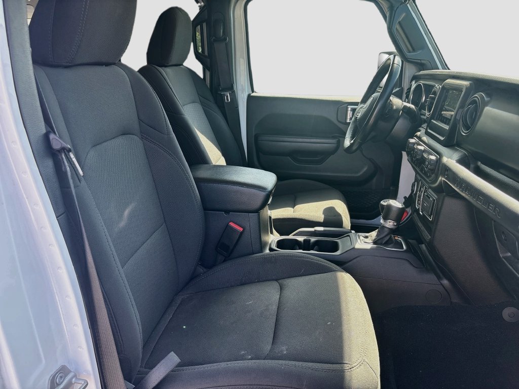 Certified 2022 Jeep Wrangler Unlimited Sport AWD/4WD image 29