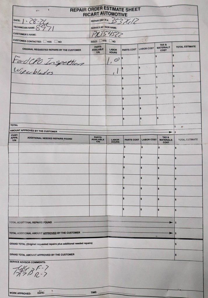 Used 2022 Kia Niro EX w/ Cold Weather Package image 5