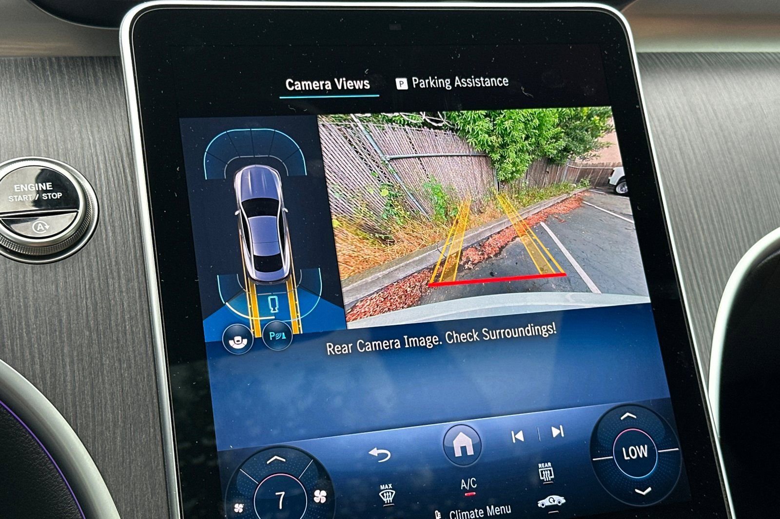 Used 2025 Mercedes-Benz CLE 300 4MATIC Coupe image 17