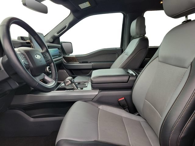 Used 2022 Ford F150 Lightning Lariat w/ Tow Technology Package AWD/4WD image 5
