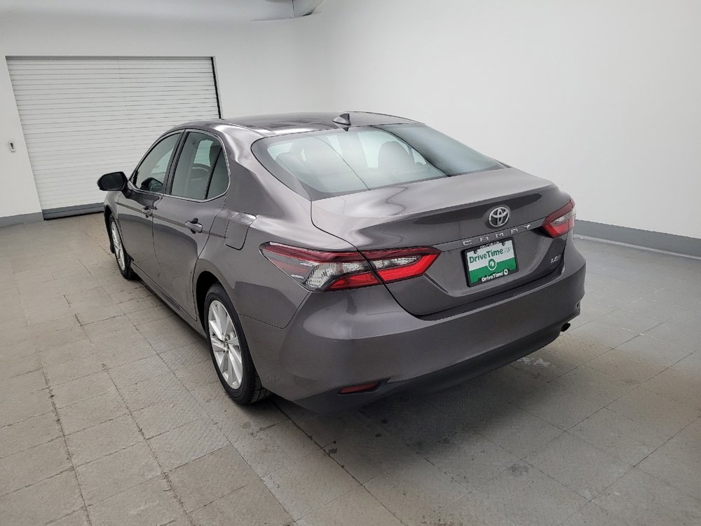 Used 2022 Toyota Camry LE image 5