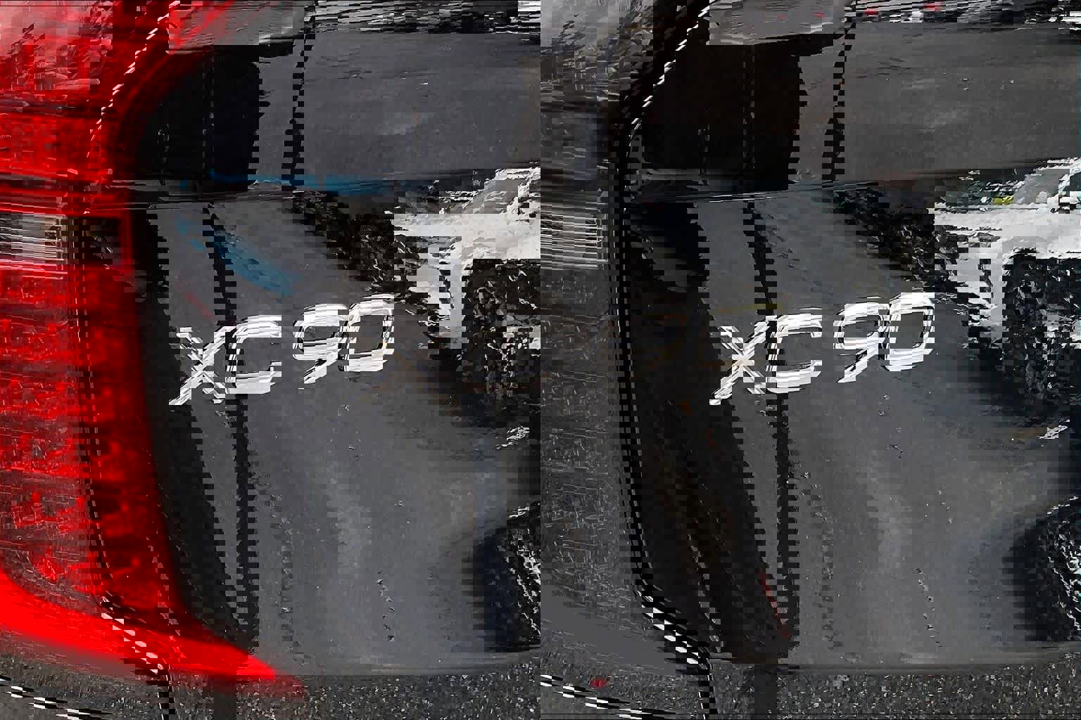 New 2026 Volvo XC90 B6 Plus w/ Protection Package Premier AWD/4WD image 6