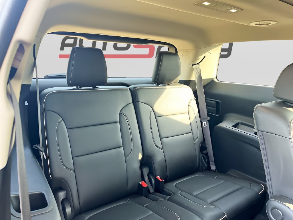 Used 2021 GMC Acadia Denali w/ Denali Technology Package FWD image 29