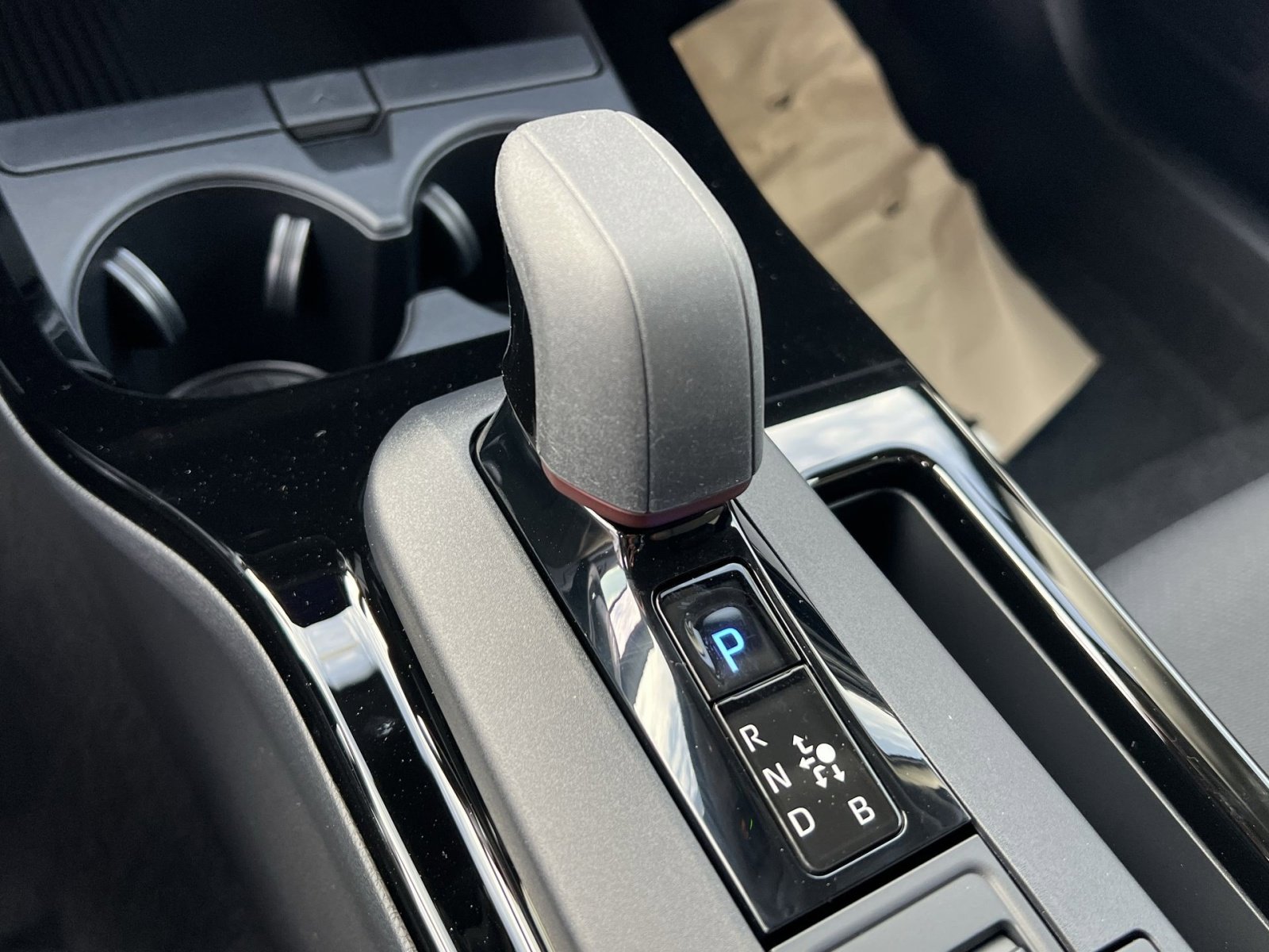 New 2026 Toyota Prius Plug-In Hybrid FWD image 17