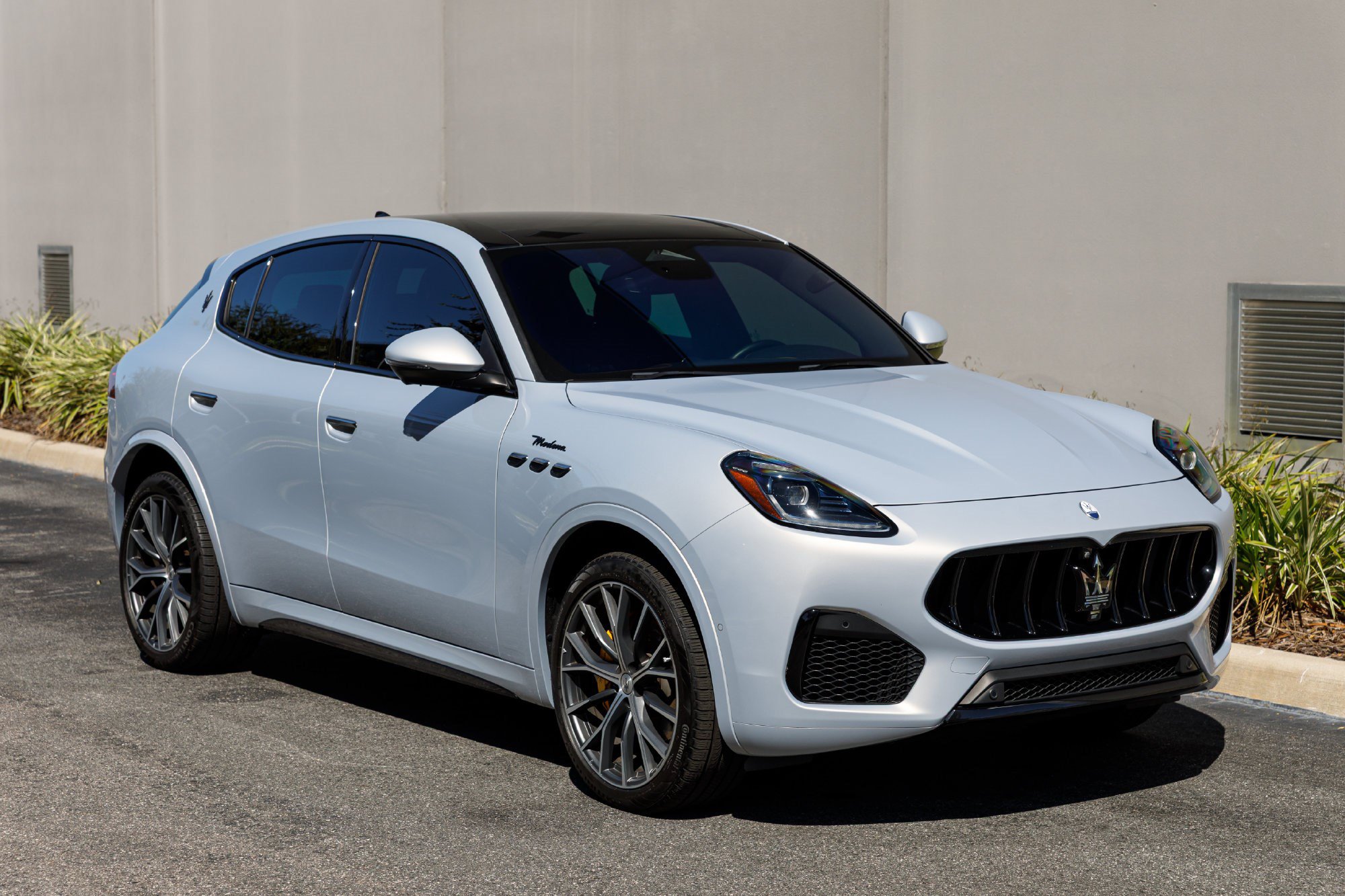 Used 2023 Maserati Grecale Modena AWD/4WD image 6