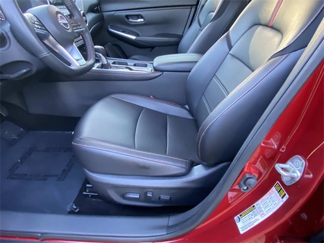 Used 2024 Nissan Sentra SR w/ SR Premium Package image 20