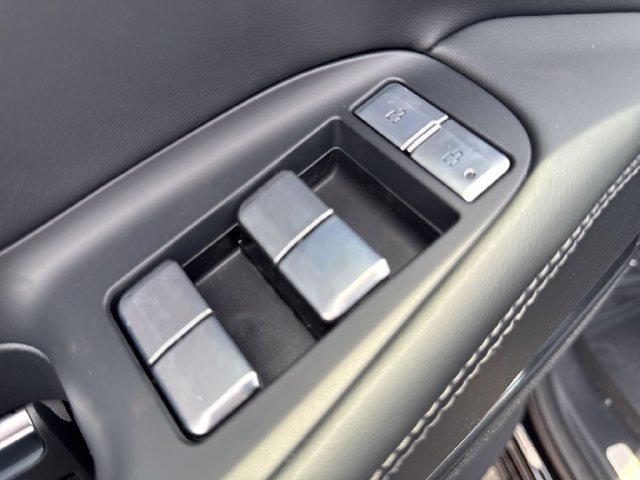 New 2027 Lincoln Navigator Reserve w/ Jet Appearance Package AWD/4WD image 24