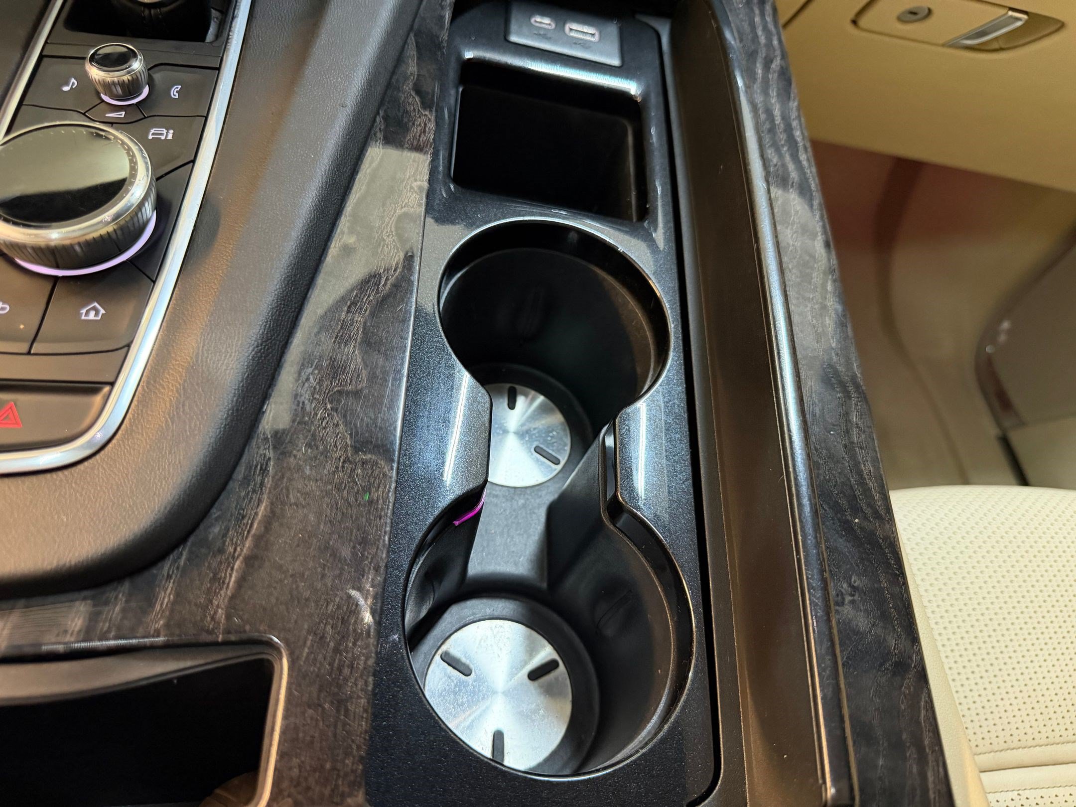 Used 2023 Cadillac Escalade Premium Luxury AWD/4WD image 42