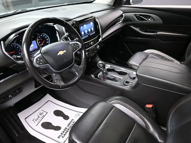 Used 2021 Chevrolet Traverse LT w/ LT Premium Package image 18