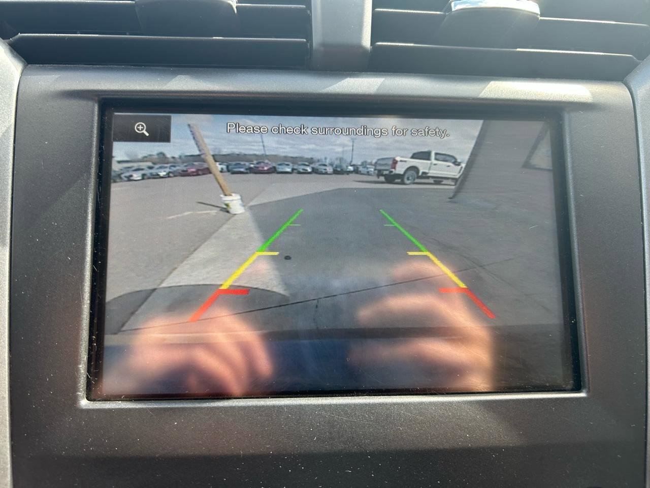 Used 2015 Ford Fusion SE w/ Equipment Group 202A image 26