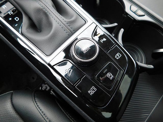 Used 2025 Kia Sportage SX image 25