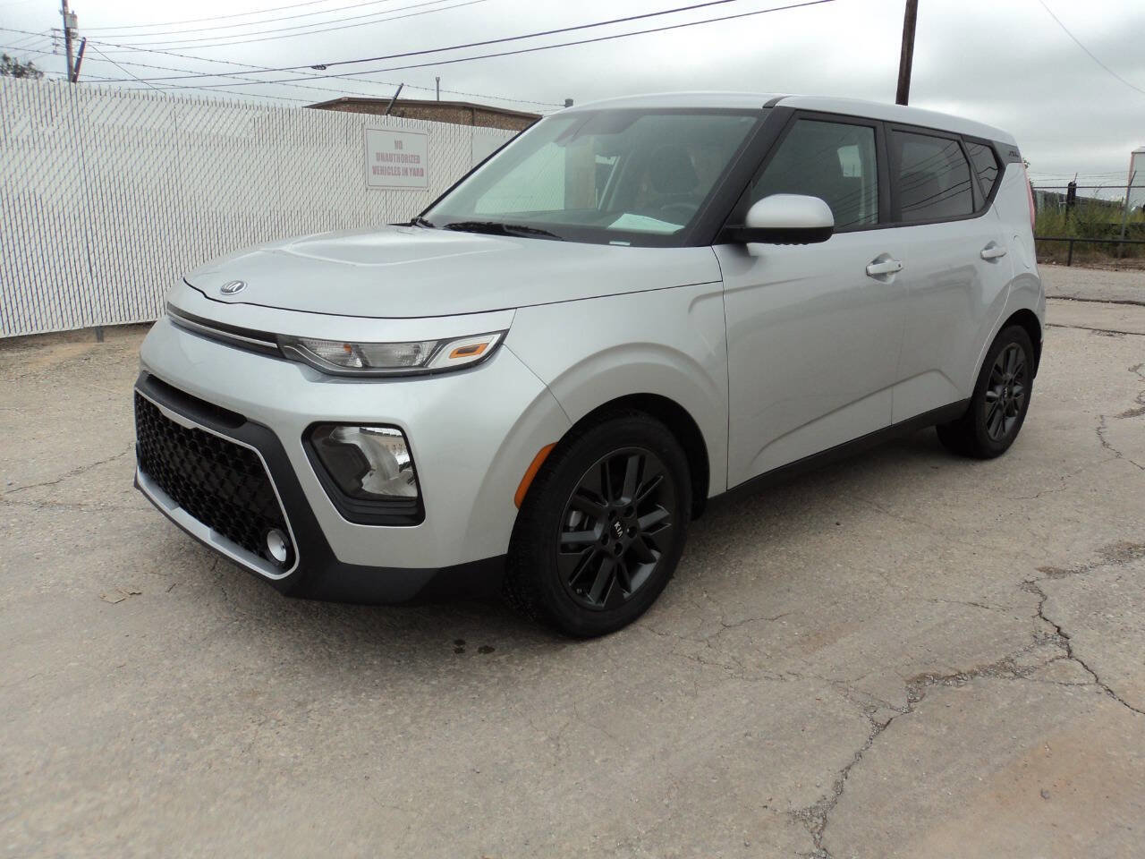 Used 2021 Kia Soul EX image 1