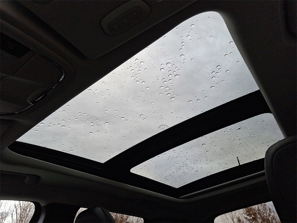 Used 2023 Jeep Cherokee Altitude Lux w/ Lux Elite Package image 15