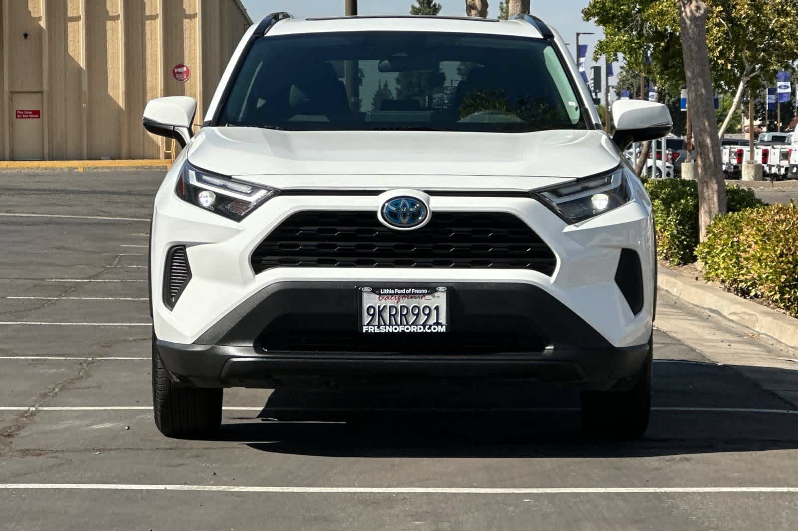 Used 2024 Toyota RAV4 XLE w/ Convenience Package AWD/4WD image 11