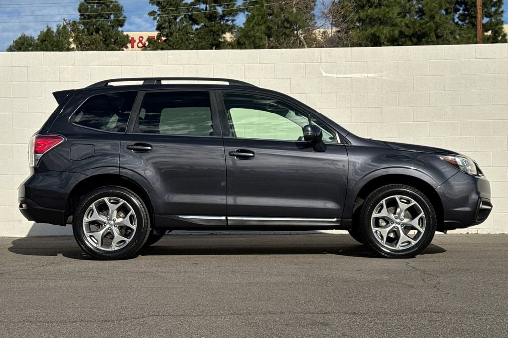 Used 2018 Subaru Forester 2.5i Touring w/ Popular Package #3B image 6