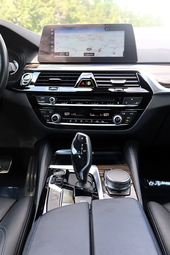Used 2018 BMW 540i RWD image 19