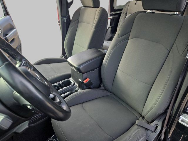 Used 2022 Jeep Wrangler Unlimited Sport image 18