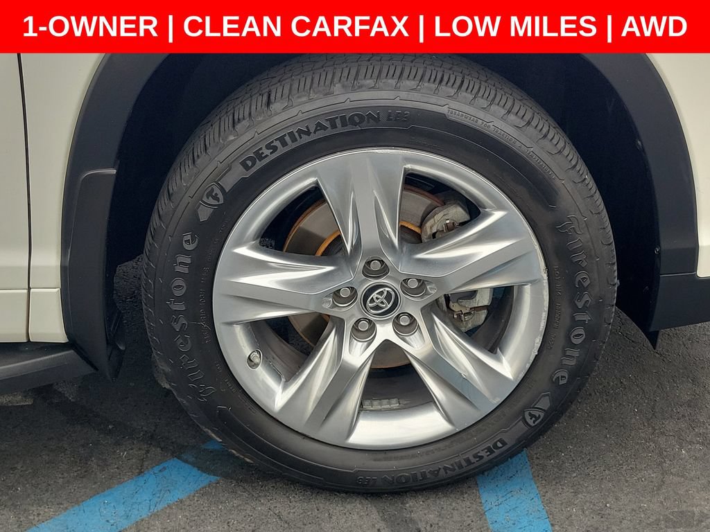 Used 2017 Toyota Highlander Limited w/ Carpet Mat Package AWD/4WD image 9