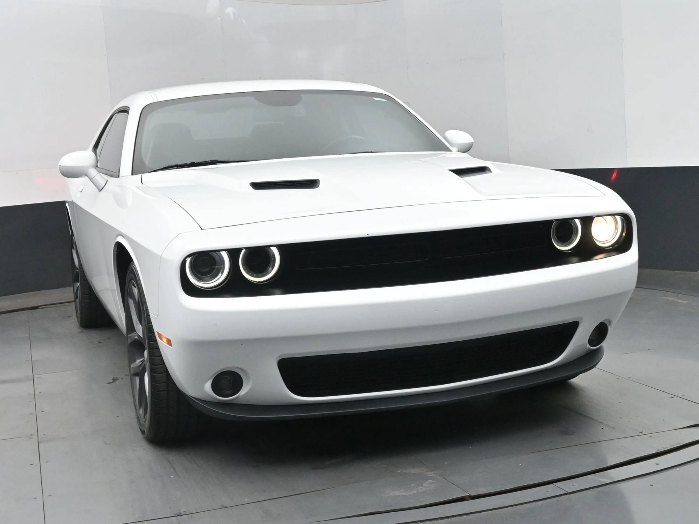 Used 2023 Dodge Challenger SXT w/ Blacktop Package RWD image 3