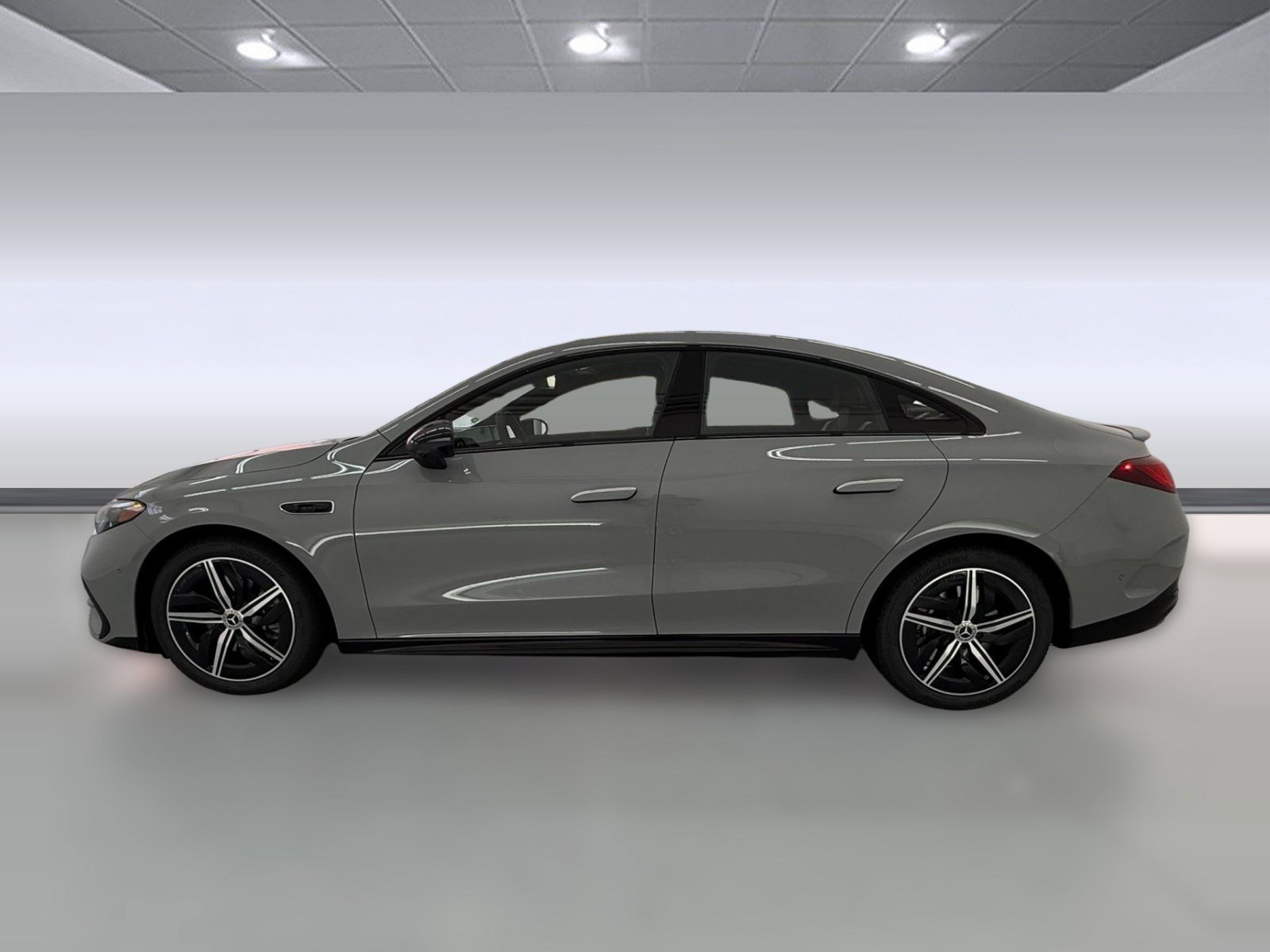 Used 2027 Mercedes-Benz CLA 350 image 2