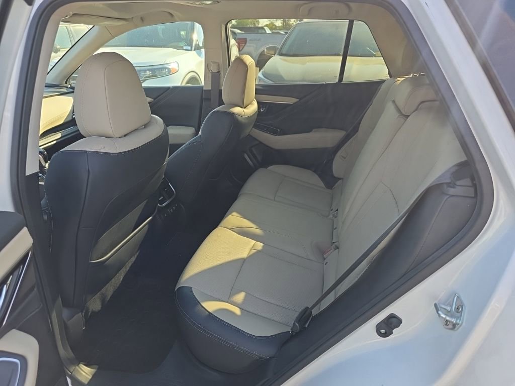 Used 2022 Subaru Outback Limited image 2