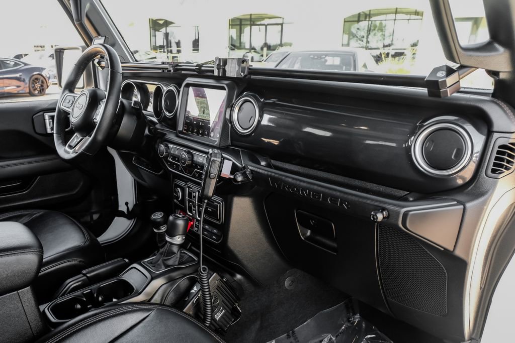 Used 2023 Jeep Wrangler Rubicon 392 w/ Trailer Tow Package image 10