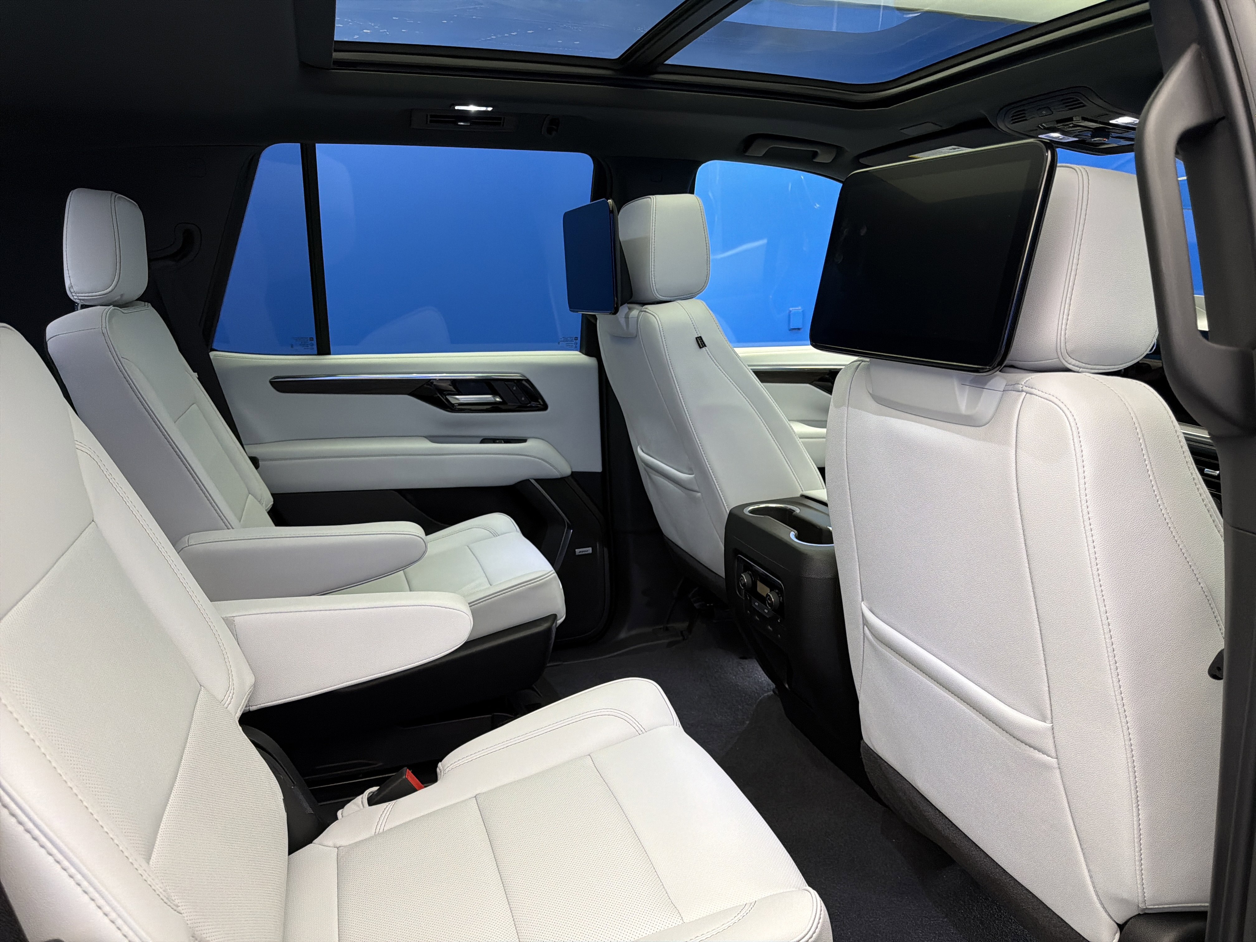 Used 2026 Chevrolet Tahoe Premier image 28