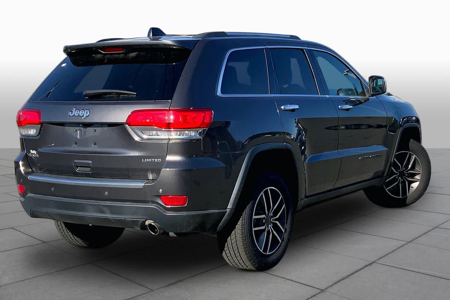 Used 2019 Jeep Grand Cherokee Limited AWD/4WD image 13