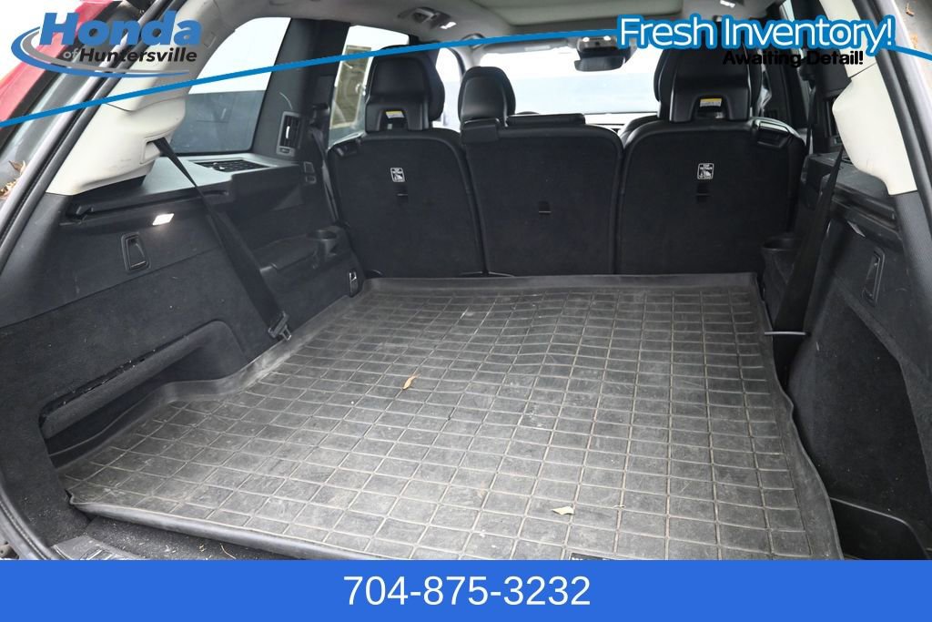 Used 2016 Volvo XC90 T6 Momentum AWD/4WD image 10