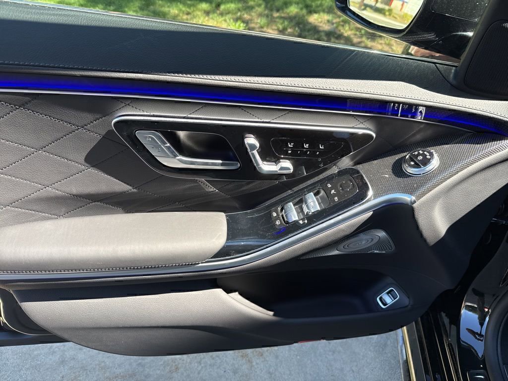 New 2025 Mercedes-Benz S 580 4MATIC Sedan image 16