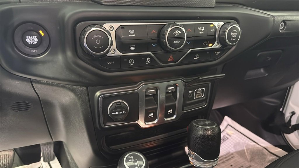 Used 2022 Jeep Wrangler Willys image 21