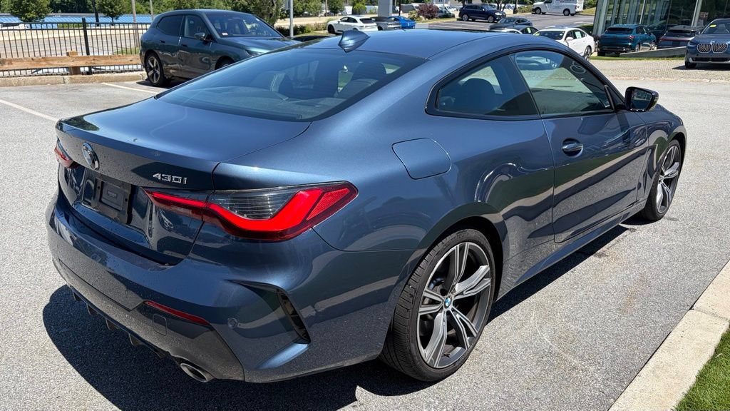 Used 2021 BMW 430i xDrive Coupe w/ M Sport Package AWD/4WD image 3