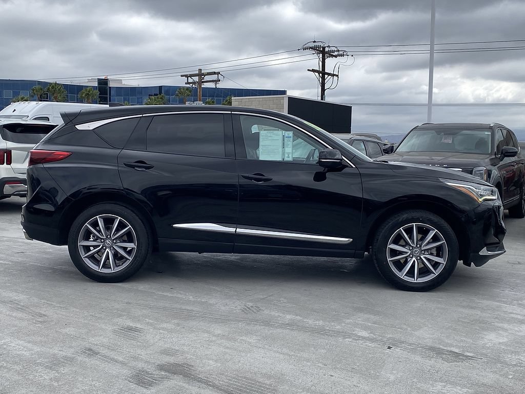 Used 2023 Acura RDX FWD w/ Technology Package image 2