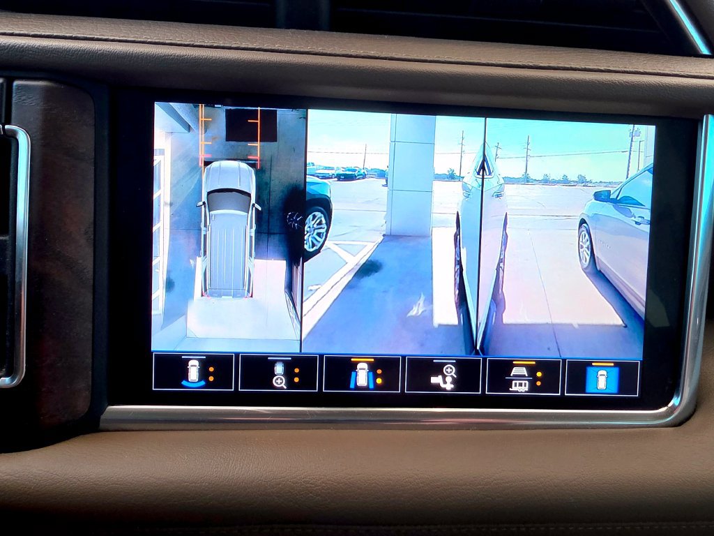 Used 2021 GMC Yukon Denali AWD/4WD image 64