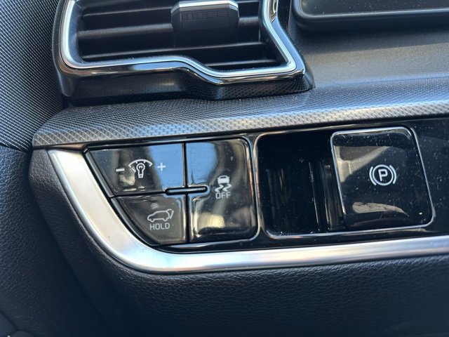 Certified 2024 Kia Sportage SX image 44